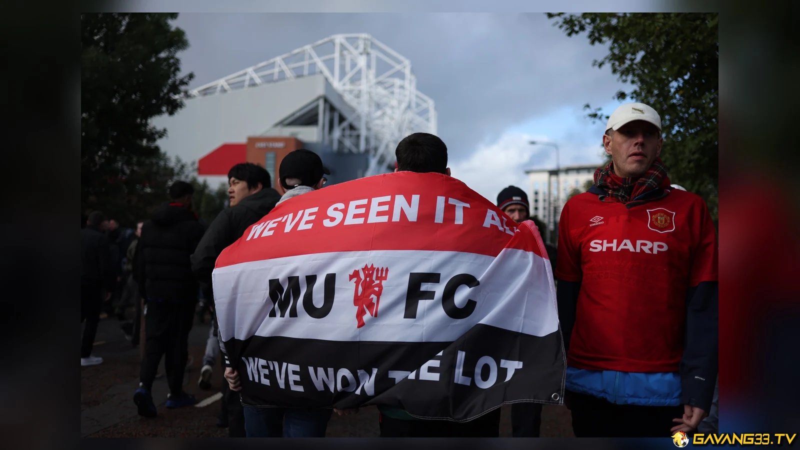 Cổ động viên Manchester United trước trận đấu